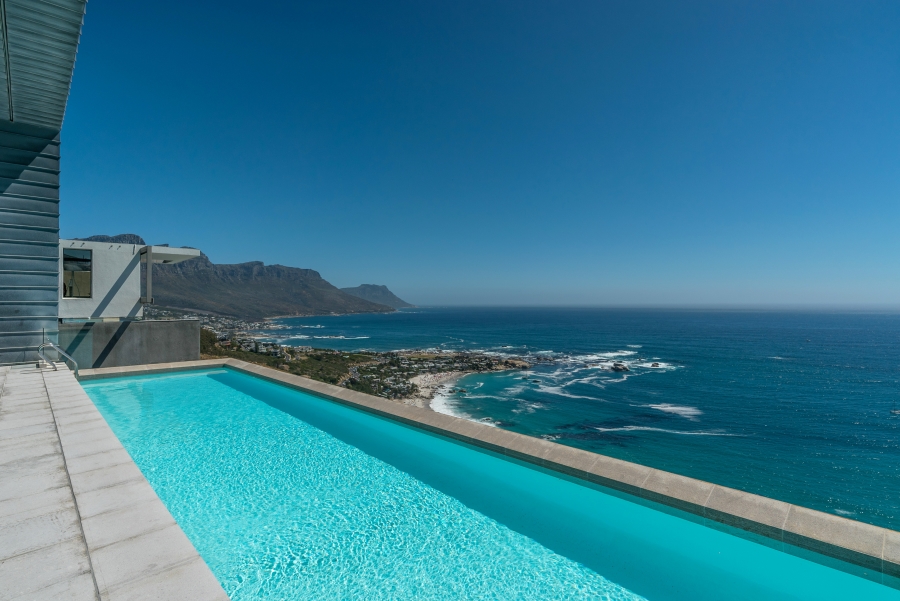 5 Bedroom Property for Sale in Clifton Western Cape
